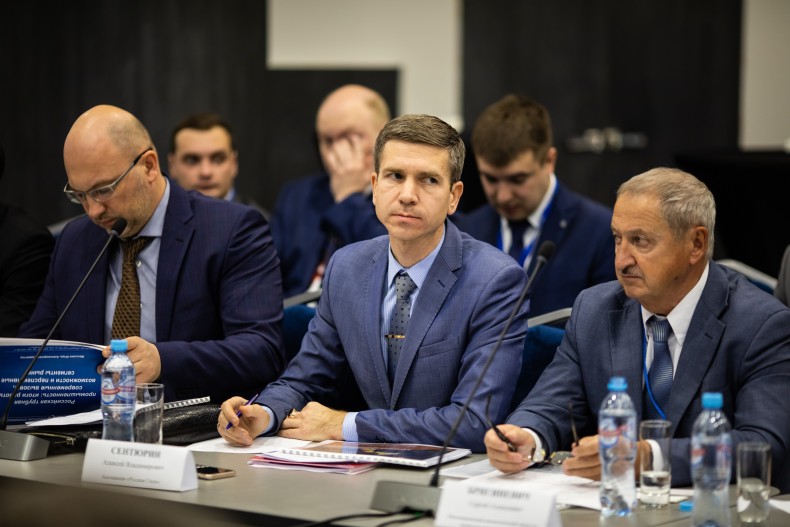 Русская Сталь снизила прогноз потребления стали в России в 2018 году до 1% и отметила потерю 3-го места страны в объеме мирового экспорта металла.